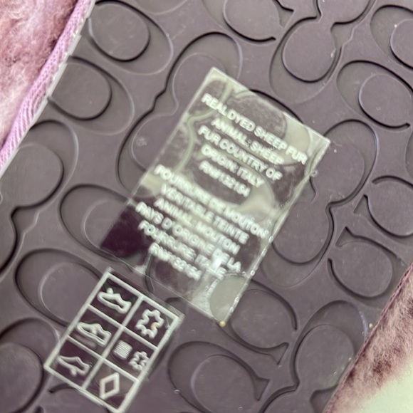 Coach Zennie Sig Light Purple Italian Sheep Fur Slippers Size 7 - Picture 8 of 11